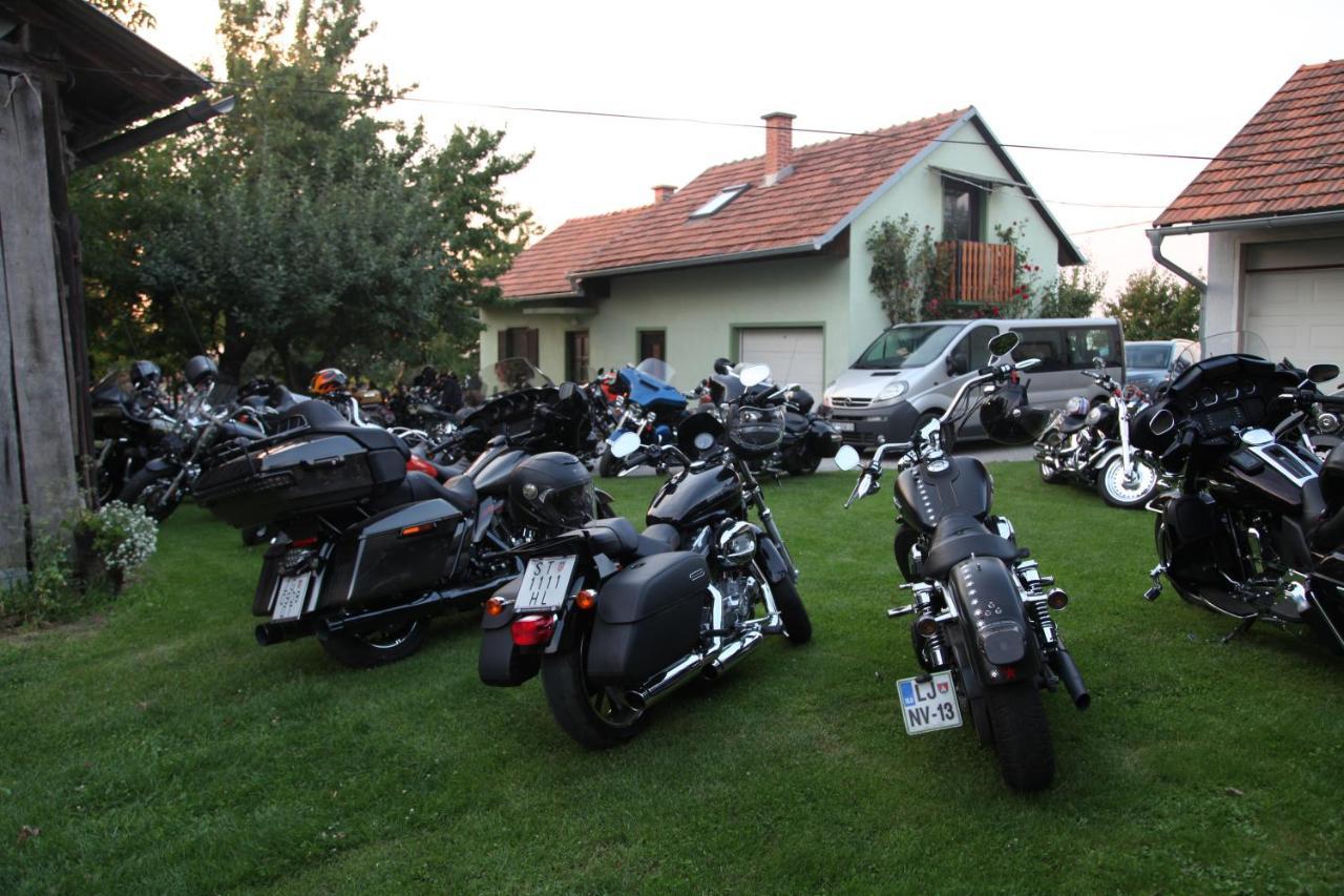 Strigova Holiday Home Maderka מראה חיצוני תמונה