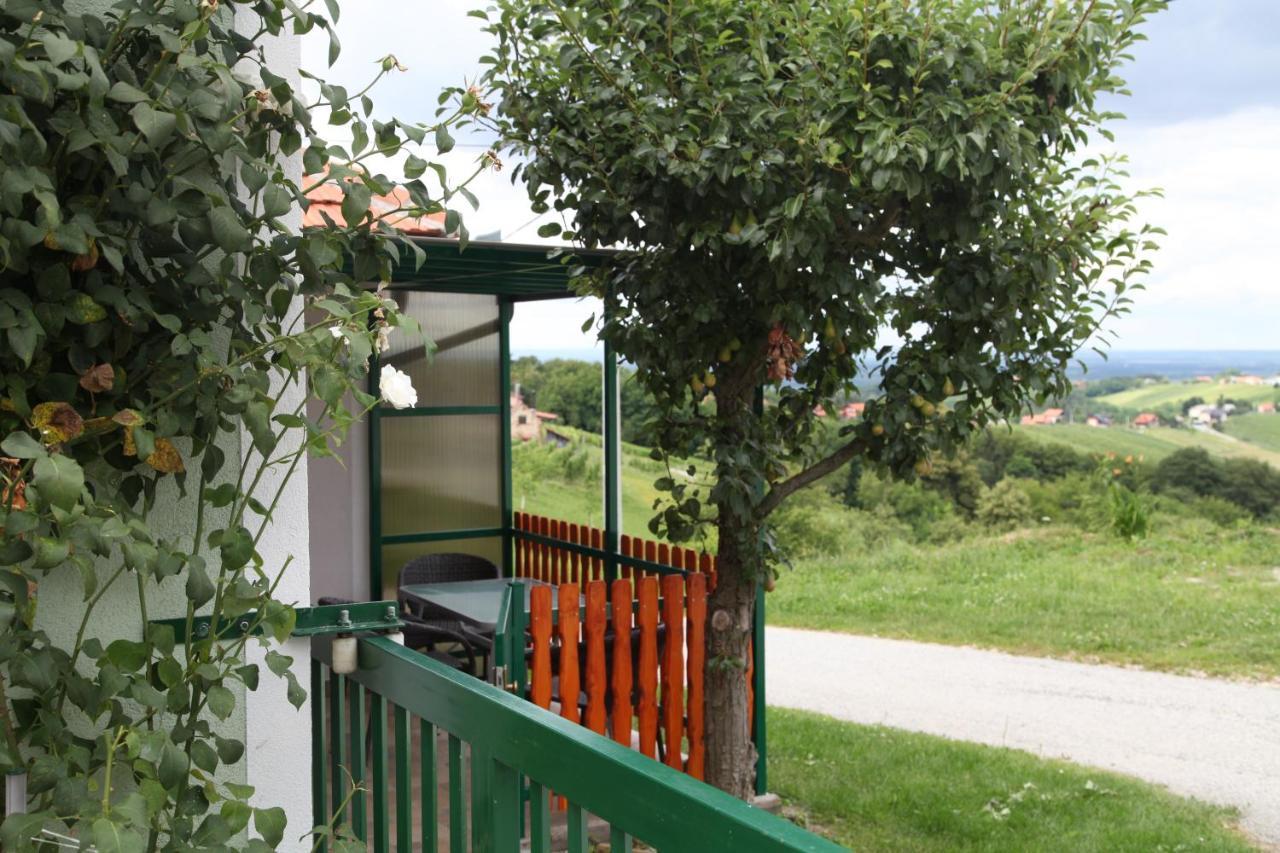Strigova Holiday Home Maderka מראה חיצוני תמונה